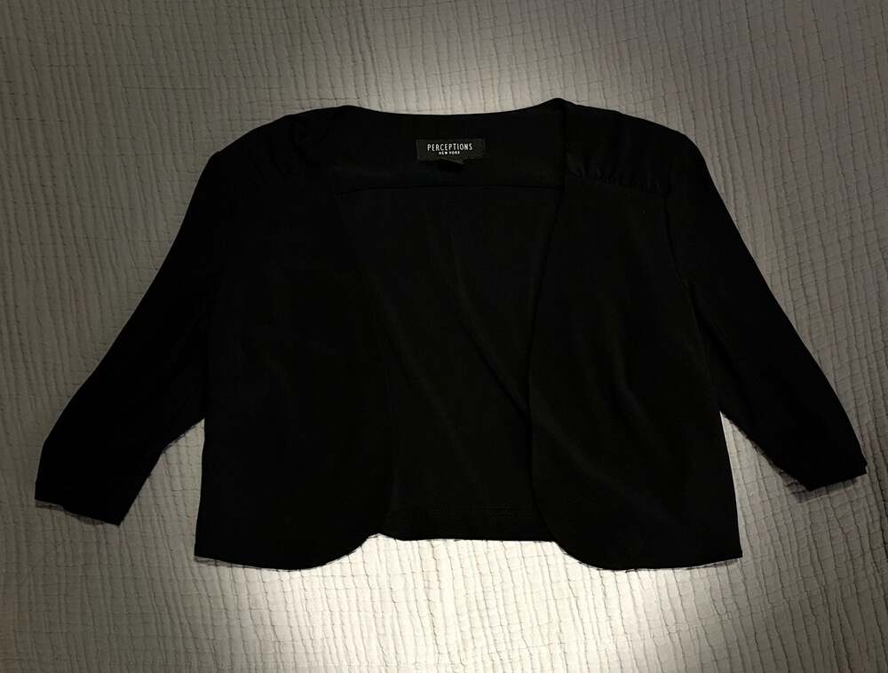 Perceptions New York Black Open Front 3/4 Sleeve Cropped Bolero Shrug